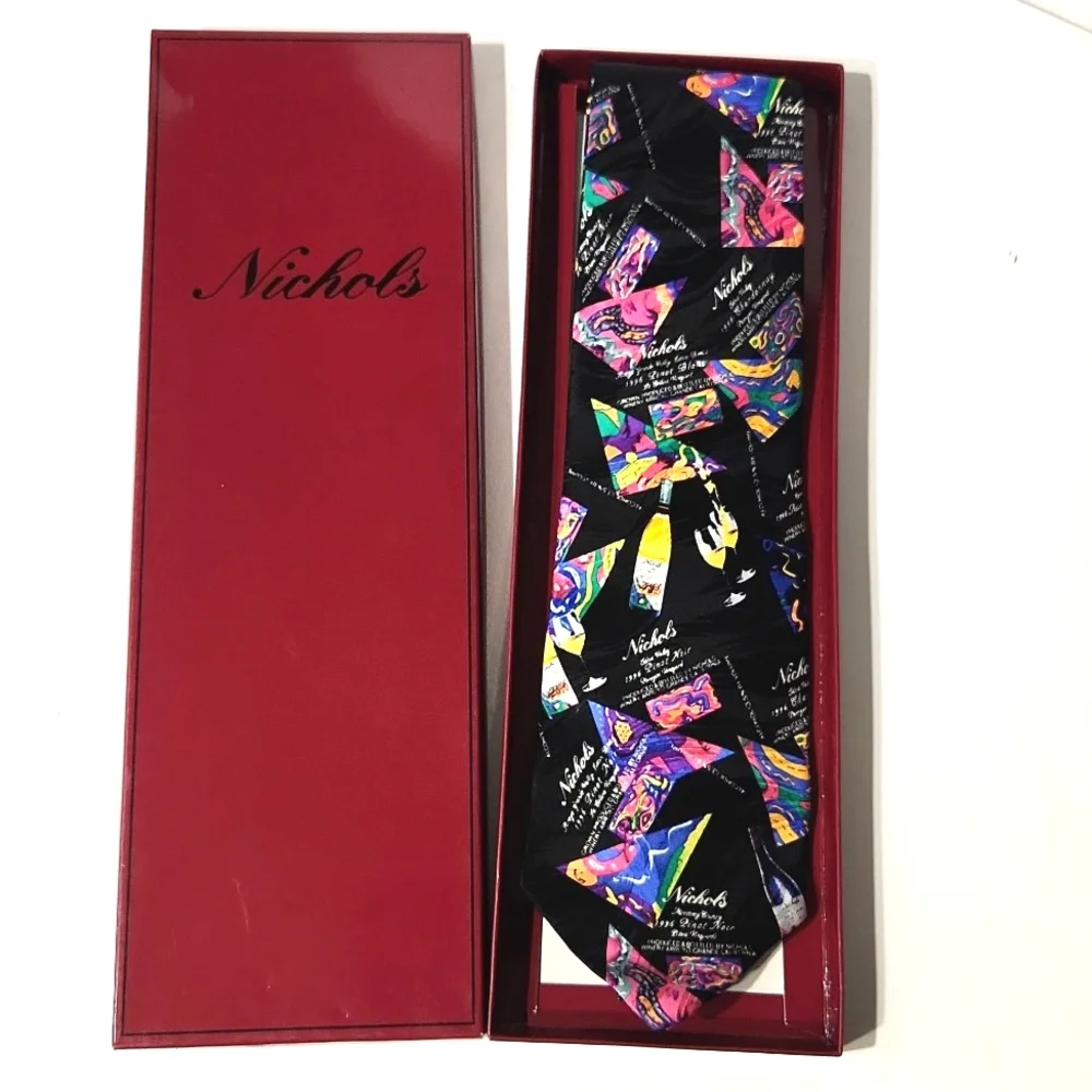 90's Wine Vogue Collection Nichols Winery Silk Tie Images of a Sommelier HTF NEW